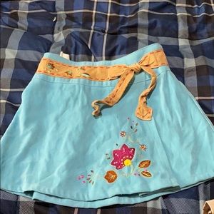 Nicki meet skirt American girl